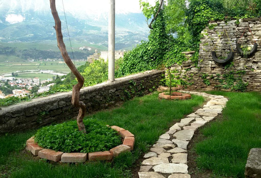 Stone Rooms 1850 Gjirokastër Exterior foto