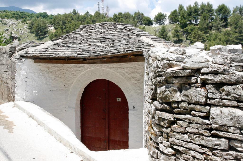 Stone Rooms 1850 Gjirokastër Exterior foto